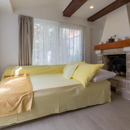 Apartment Ljiljanka *
